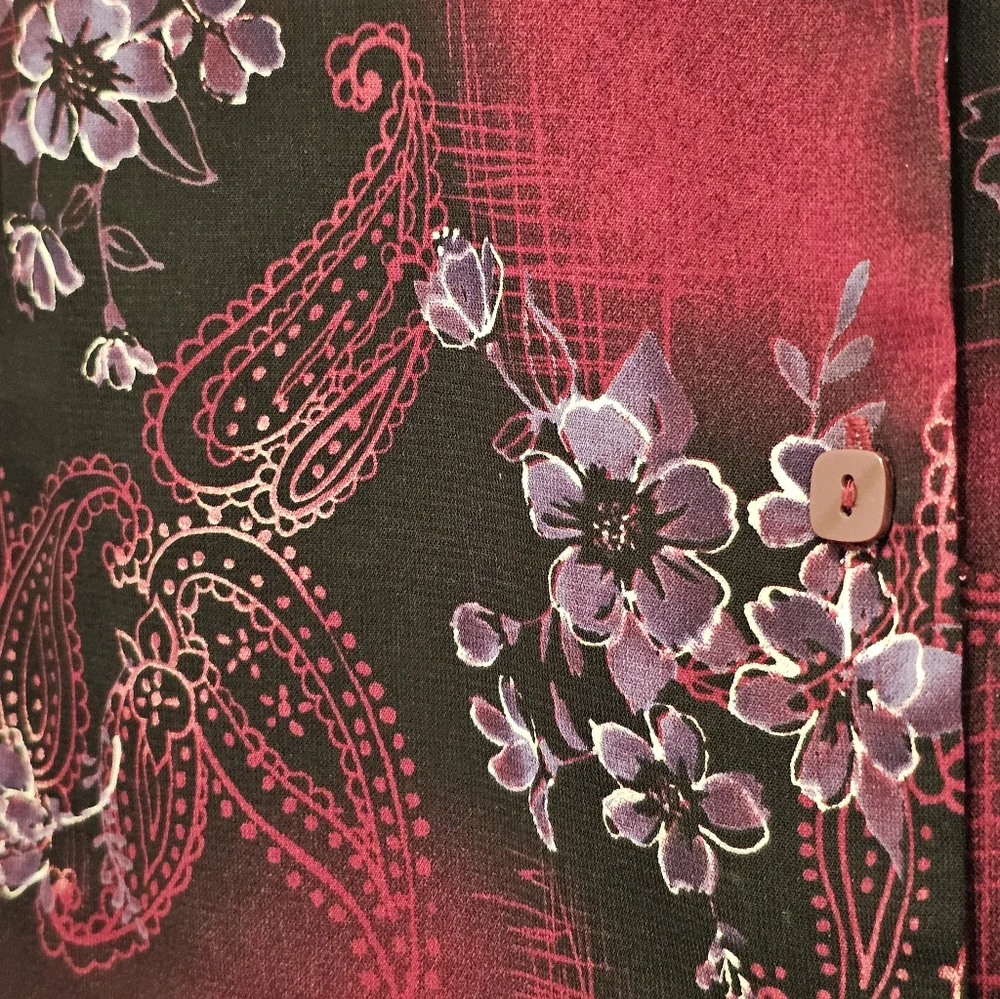 Laura Scott Floral and Paisley Print LS Button-Up Blouse, EUC, Size 22W (3X) - Picture 9 of 11